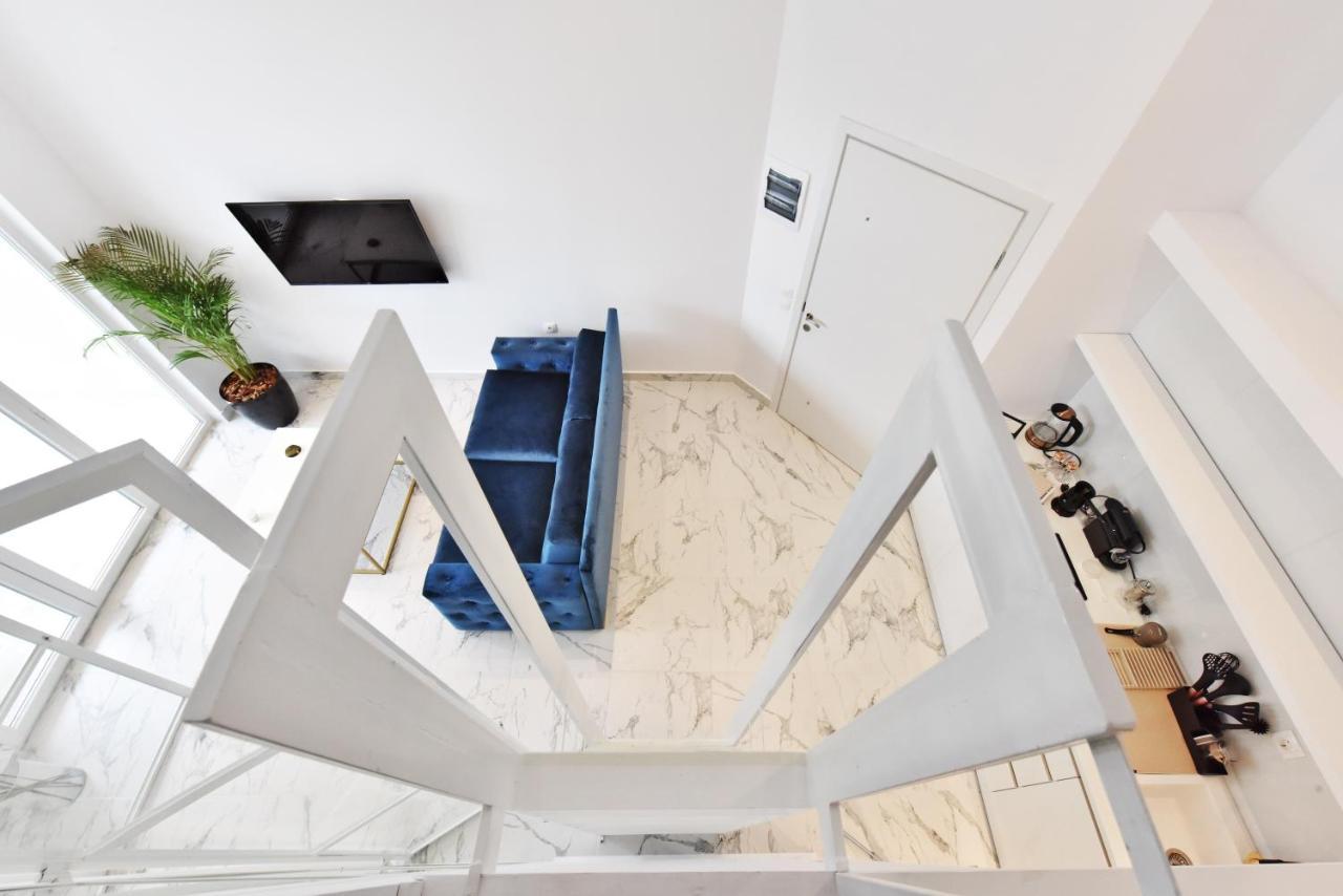 4 Elements Seaside Luxury Suites By Rentalspro Services Nea Moudania Halkidiki Dış mekan fotoğraf