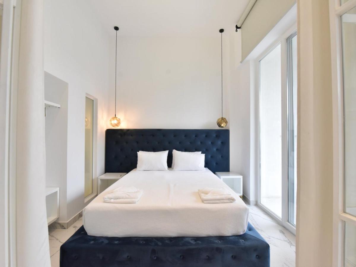 4 Elements Seaside Luxury Suites By Rentalspro Services Nea Moudania Halkidiki Dış mekan fotoğraf