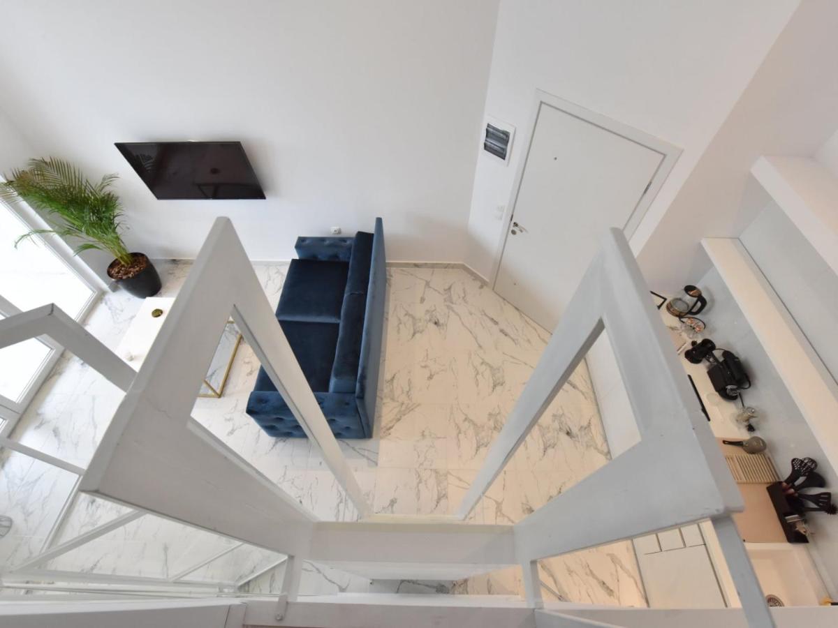 4 Elements Seaside Luxury Suites By Rentalspro Services Nea Moudania Halkidiki Dış mekan fotoğraf